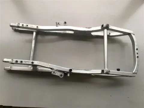 ACHTER SUBFRAME Aprilia RSV 1000 1998 - 2000