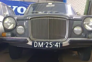 VOLVO 164