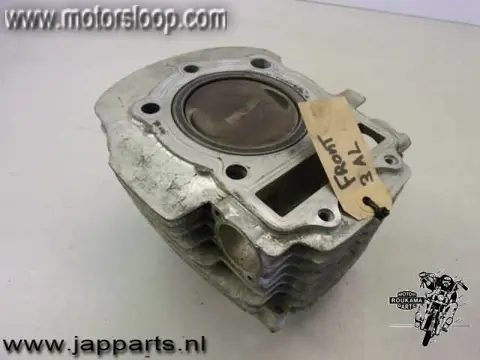 Yamaha XV750(3AL) Cilinder met zuiger voor