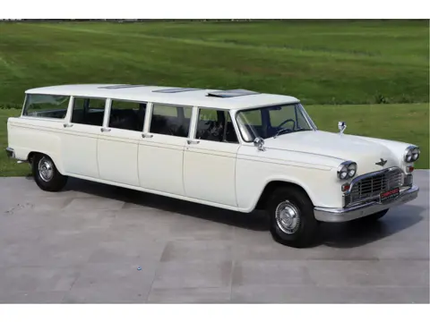 Checker Aerobus Stationwagon 12-Persons (bj 1964)