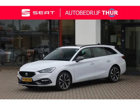 SEAT Leon Sportstourer 1.4 TSI eHybrid PHEV FR PL €613 p/m* 204PK / 150kW Side assist sfeerverlichti