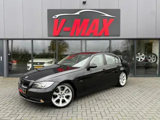 BMW 330i Dynamic Exec Xenon Leder Sportint NaviProf Stoelvw