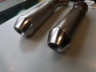 UITLAAT Aprilia RSV 1000 2004 - 2005 / 2006 - 2008