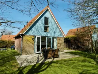 Vrijstaand vakantiehuis aan de Waddenzee en natuurgebied Utopia