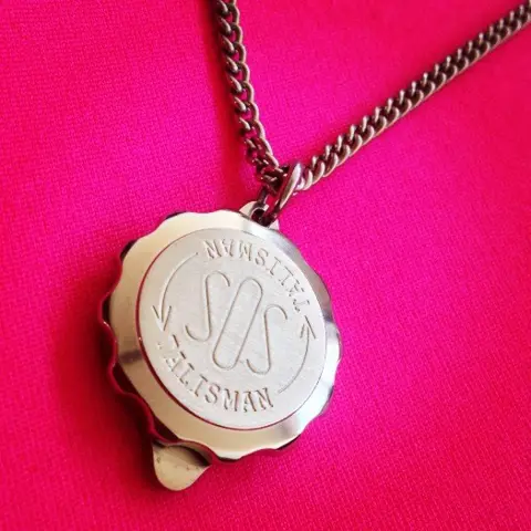 SOS Talisman, diverse uitvoeringen - Bureau-Identificatie