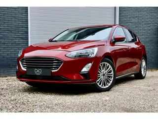Ford Focus 1.0 EcoBoost Titanium Business | LED KOPLAMPEN | NAVIGATIE | CARPLAY | LED | WINTER PAKKE