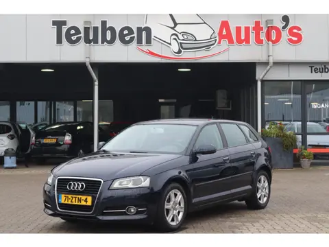 Audi A3 Sportback 1.2 TFSI Attraction Advance Cruise control, Climate control, Elektrische ramen