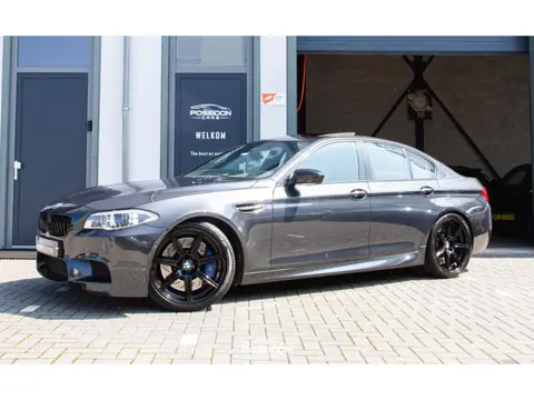 BMW 5-serie M5 Competition Package SCHUIFDAK | B&O | ALCANTARA | STOELVENTILATIE | HEAD-UP | SOFTCLO