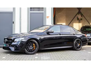 Mercedes-Benz E-Klasse AMG 63 S 4Matic PANO | KERAMISCH | CARBON | KUIPSTOELEN | STANDKACHEL | BOMVO