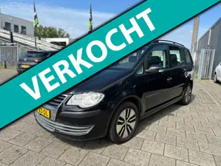 Volkswagen Touran 1.4 TSI Optive 6bak | 5zits | navi