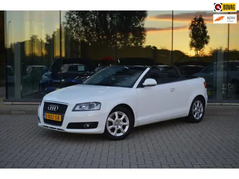 Audi A3 Cabriolet 1.8 TFSI Attraction | stoelverwarming | 160PK | Airco