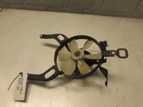 VENTILATOR Kawasaki GPX 600 1988 - 1994