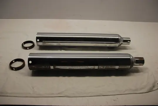 UITLAAT Harley Davidson Softtail 2000 - 2017