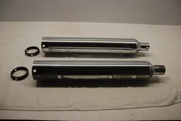 UITLAAT Harley Davidson Softtail 2000 - 2017