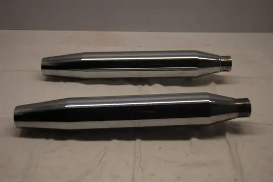 UITLAAT Harley Davidson Softtail 2000 - 2017