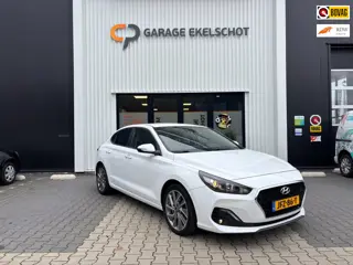 Hyundai I30 1.0 T-GDI Fastback Premium / Carplay / Cruise control