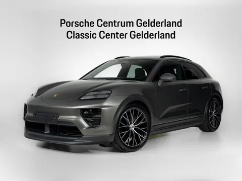 Porsche Macan 100 kWh