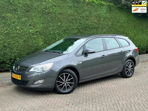Opel Astra Sports Tourer 1.4 Turbo Edition /CRUISE/AIRCO/VELGEN/RIJDTGOED/