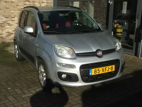 FIAT PANDA 0.9 TwinAir Lounge uitvoering  AIRCO/LICHTMETAAL/OPTIES