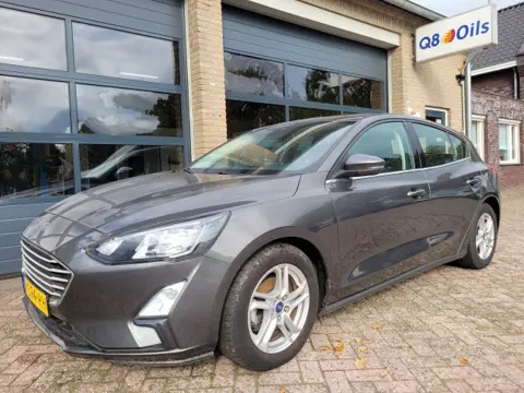 FORD FOCUS 1.0 Turbo 125pk  5 drs Business Edition apple carplay xenon