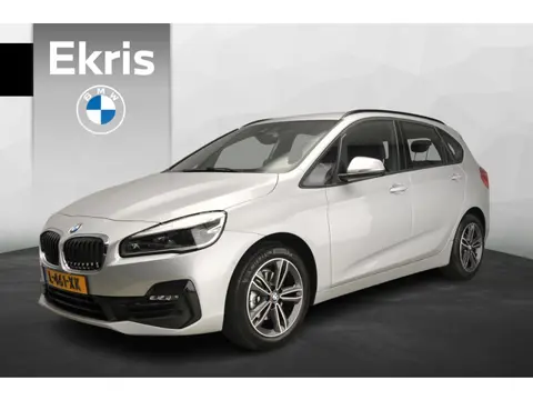 BMW 2 Serie Active Tourer 218i Automaat Sportline / Trekhaak / PDC / Climate / Cruise / LED / Head-u