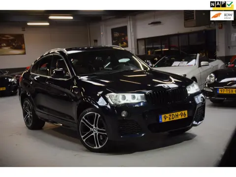 BMW X4 XDrive20i High Executive M-Pakket|Navi|Leder|Schuif/kantel-dak|Dealer onderhouden