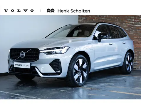 Volvo XC60 T6 Plug-in hybrid AWD Ultra Dark | Panoramadak met Schuif-/Kantelfunctie | Semi- Elektris