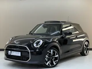MINI Mini 1.5 Cooper Favoured L, 157Pk, 2024, Panoramadak, Volledig leder, 360* camera, Harman kardo
