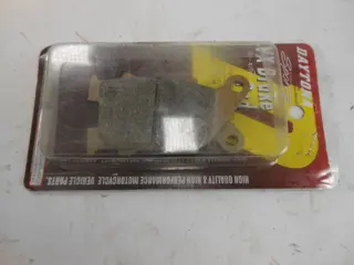 REMBLOKKEN ACHTER Harley Davidson Sportster 2004 - 2021