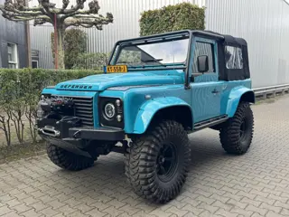 Land Rover Defender 90 soft top custom 2.4 TD 4 zits Miami Blue