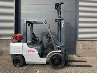 UniCarriers UG1F2A35DU 3,5 ton LPG heftruck (bj 2017)