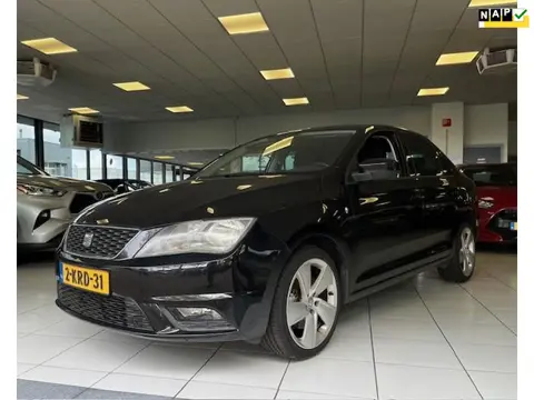 Seat Toledo 1.2 TSI Businessline High/NAP/2e Eigenaar/Navi/Dealer onderhouden/Airco/Cruise control