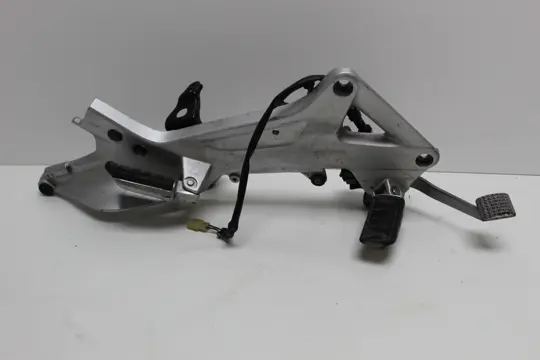 RECHTER SCHETSPLAAT Honda ST 1300 Pan European 2002 - 2014