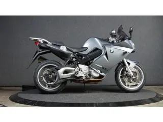 BMW F800ST Inclusief nieuwe banden (bj 2007)