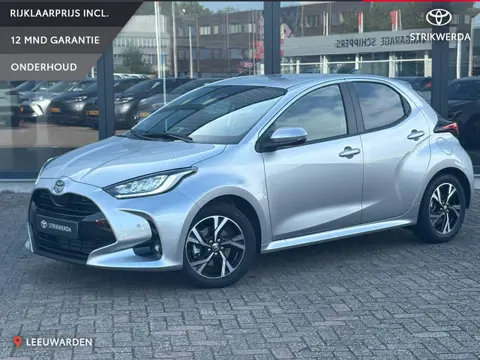 Toyota Yaris 1.5 Hybrid 115 First Edition Dode hoek waarschuwing | parkeersensoren voor en achter