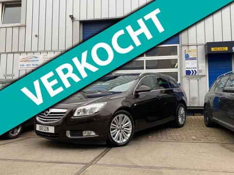 Opel Insignia Sports Tourer 1.4 Turbo EcoFLEX Business+/ Nieuwstaat / Stuurverwarming / Stoelverwarm