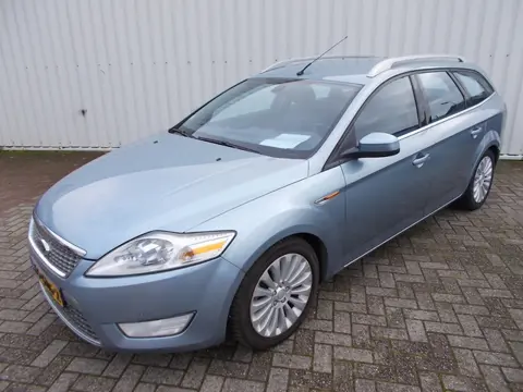Ford Mondeo Wagon 2.5-20V Titanium ( APK KEURING BIJ AFLEVERING! )