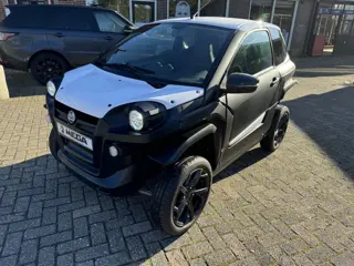 Mega 9JN E-Scouty (bj 2025, automaat)