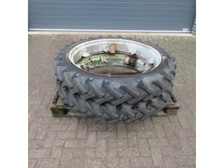 Cultuur wielen 9.5 R42