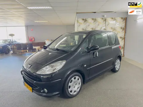 Peugeot 1007 1.4 Gentry Apk Nieuw,1e Eigenaar,Dealer - onderhouden,Airco,E-Ramen,N.A.P,Weinig km's,N