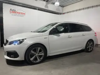 Peugeot 308 SW 1.2i 131pk PureTech GT 96kw Carplay / Trekhaak / Panoramadak / Cruise Control