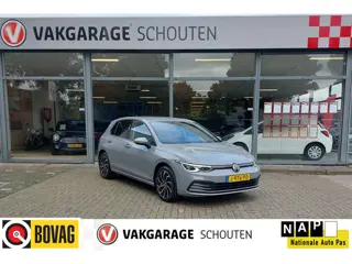 Volkswagen Golf 1.5 TSI Life Business 17 inch Sport st