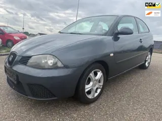 Seat Ibiza 1.4-16V Trendstyle VERKOCHT
