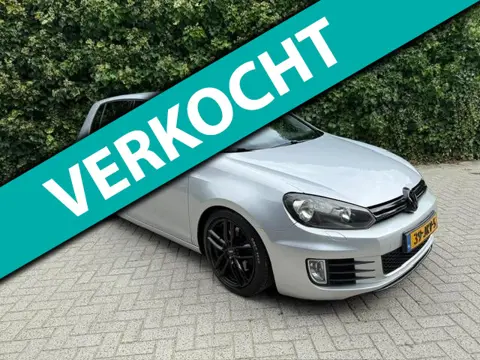 Volkswagen Golf 1.4 TSI Highline ( AUTOMAAT + VOL OPTIES + LEER + AIRCO )