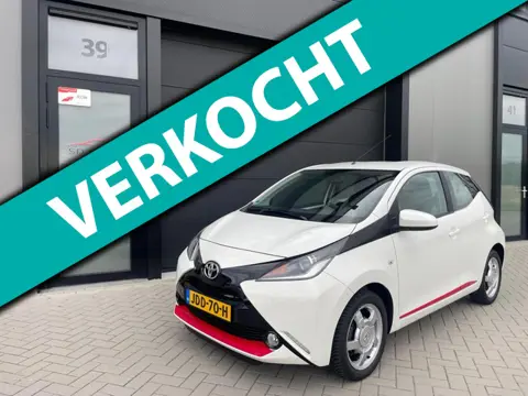 Toyota Aygo 1.0 VVT-i x-play|Camera|Airco|1e eigenaar|5D