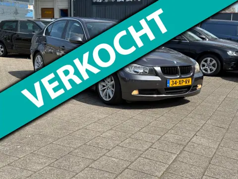 BMW 3-serie 325i High Executive |AUTOMAAT | LAGE KM