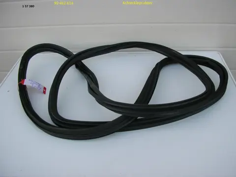 Achterkleprubber Opel Corsa B 90462614