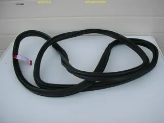Achterkleprubber Opel Corsa B 90462614