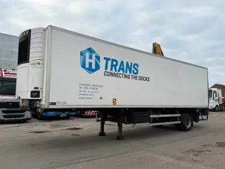 Renders + CARRIER VECTOR 1850 + DHOLLANDIA LIFT (bj 2011)