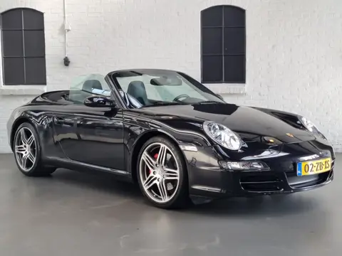 Porsche 911 Cabrio 3.8 Carrera S 355PK NL AUTO / BOSE / PDC / MEMORY / STOELVERWARMING